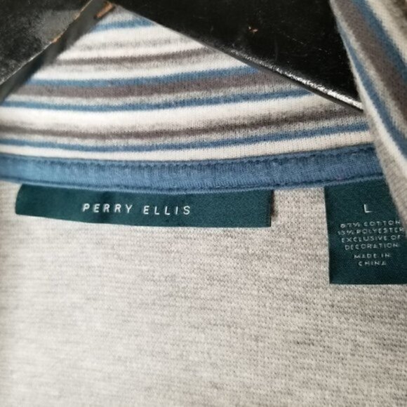 Perry Ellis Grey Quarter Zip Pullover Sweater - Picture 4 of 4